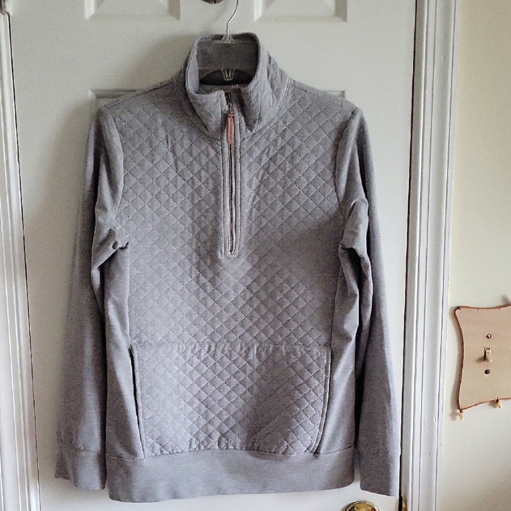 Gray Quilted Pullover Sweater